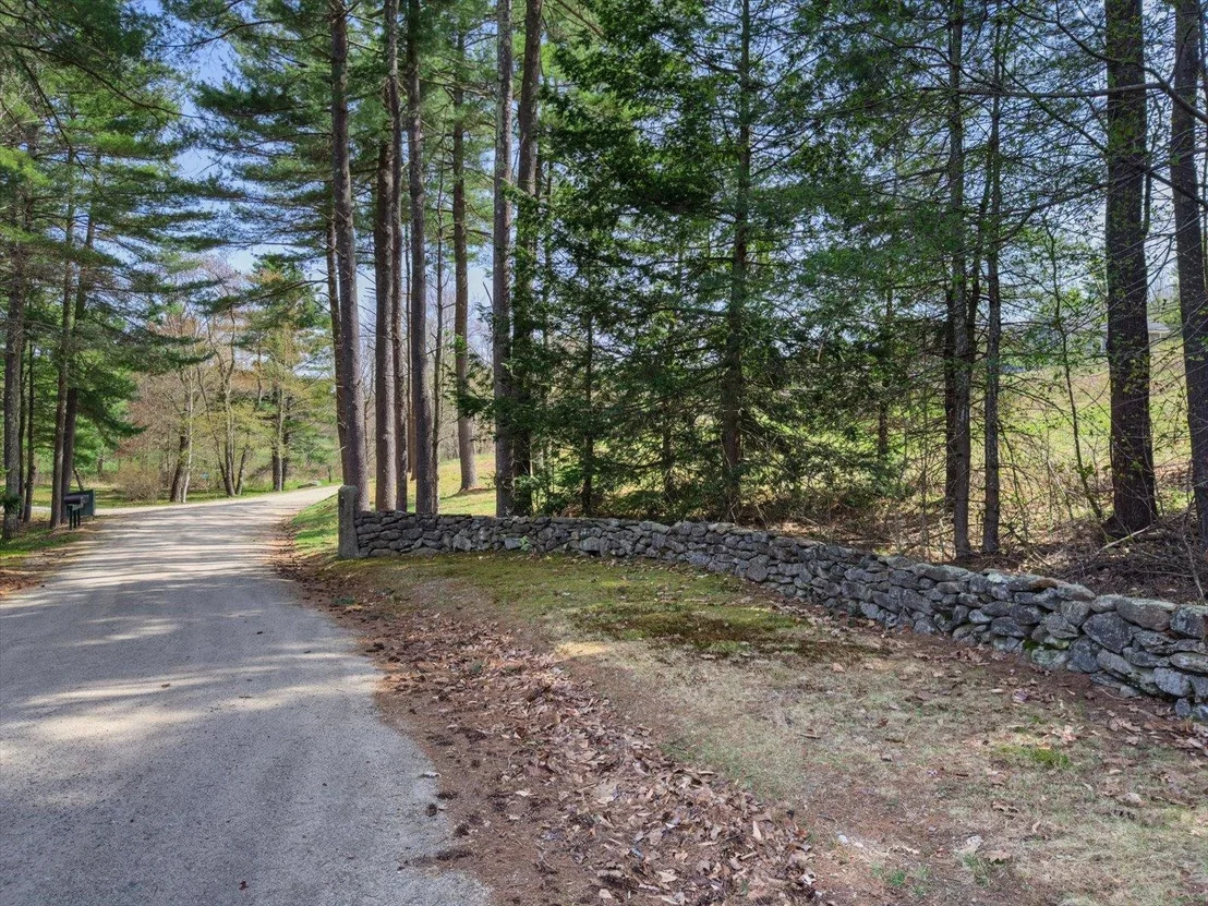 Photo of 00 Stonegate Farm