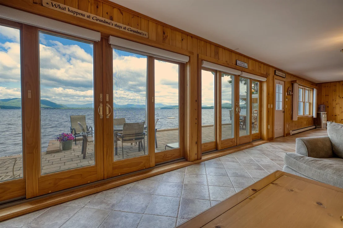 Photo of 52 Long Sands