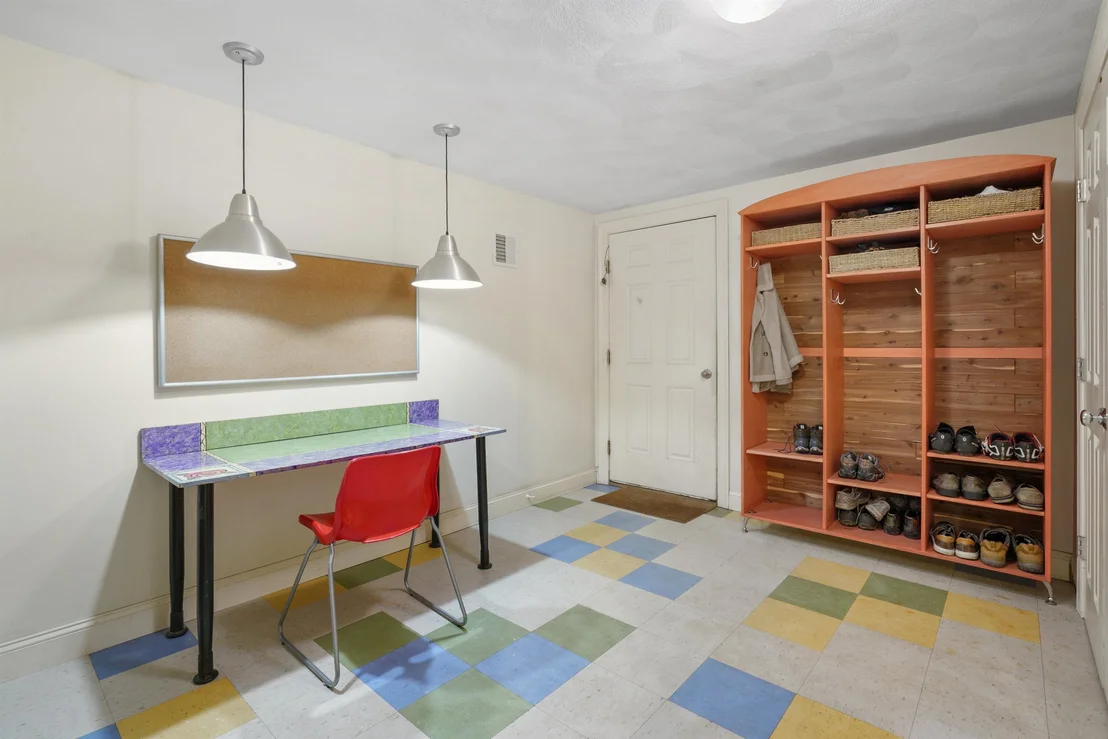 Photo of 221 Piscassic
