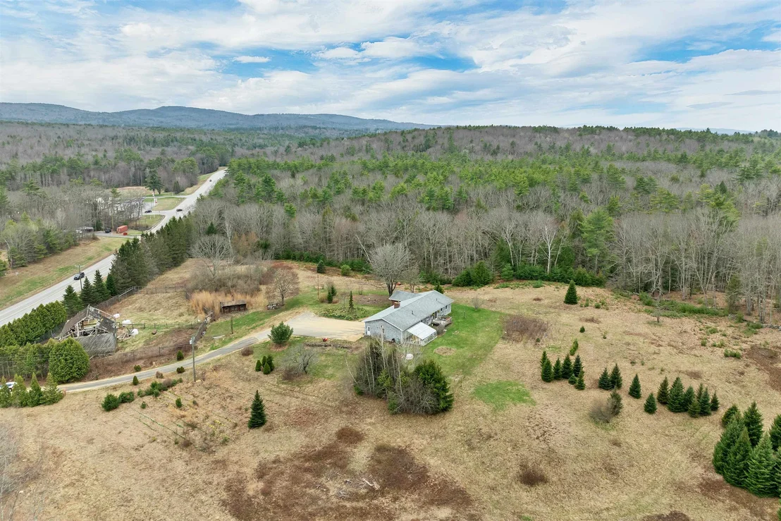 Photo of 44 Suncook Valley