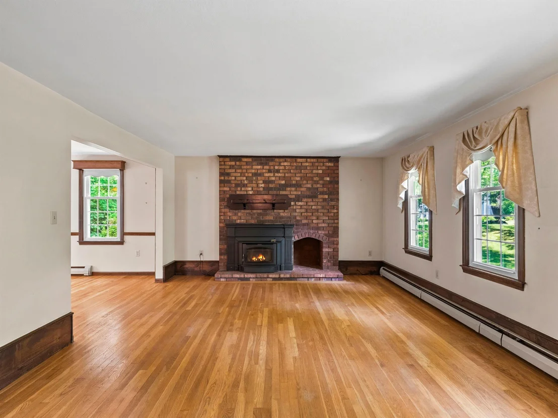 Photo of 35 Sawyer