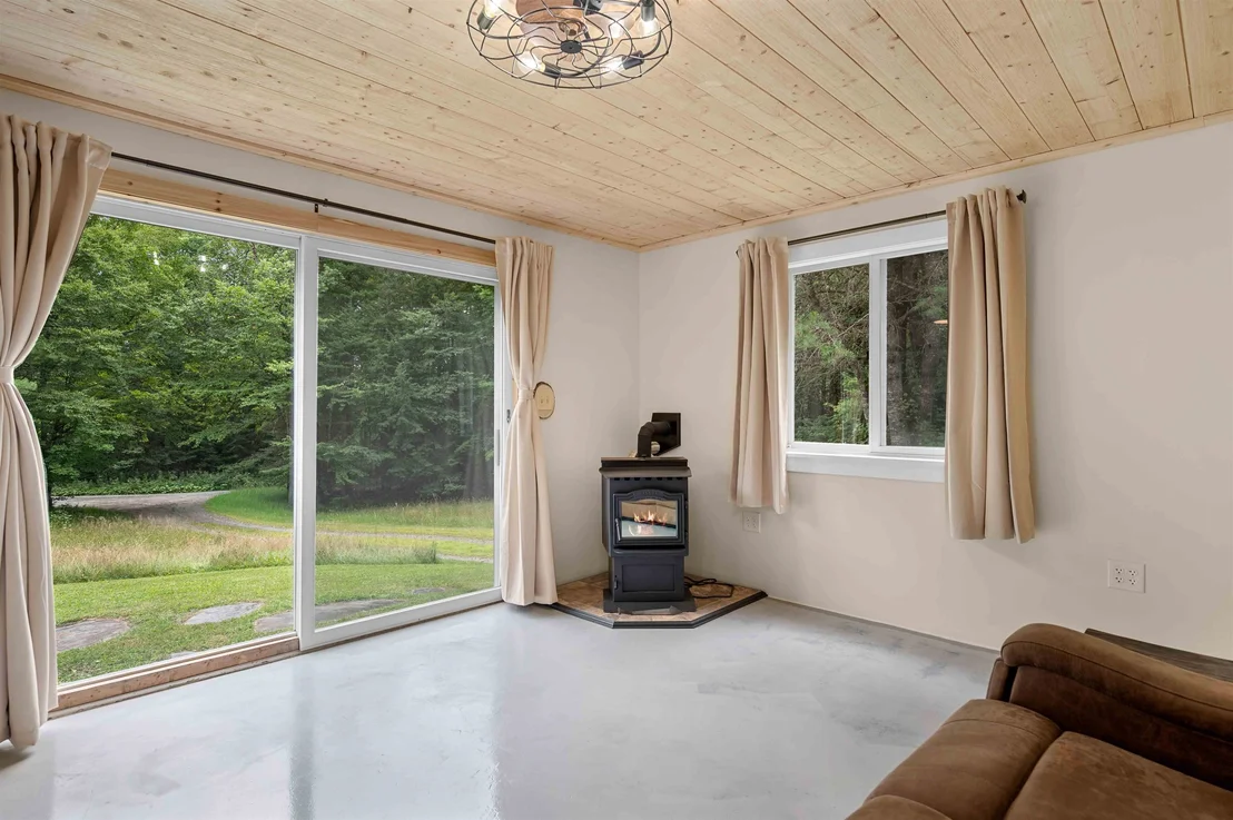 Photo of 1107 Apple Hill