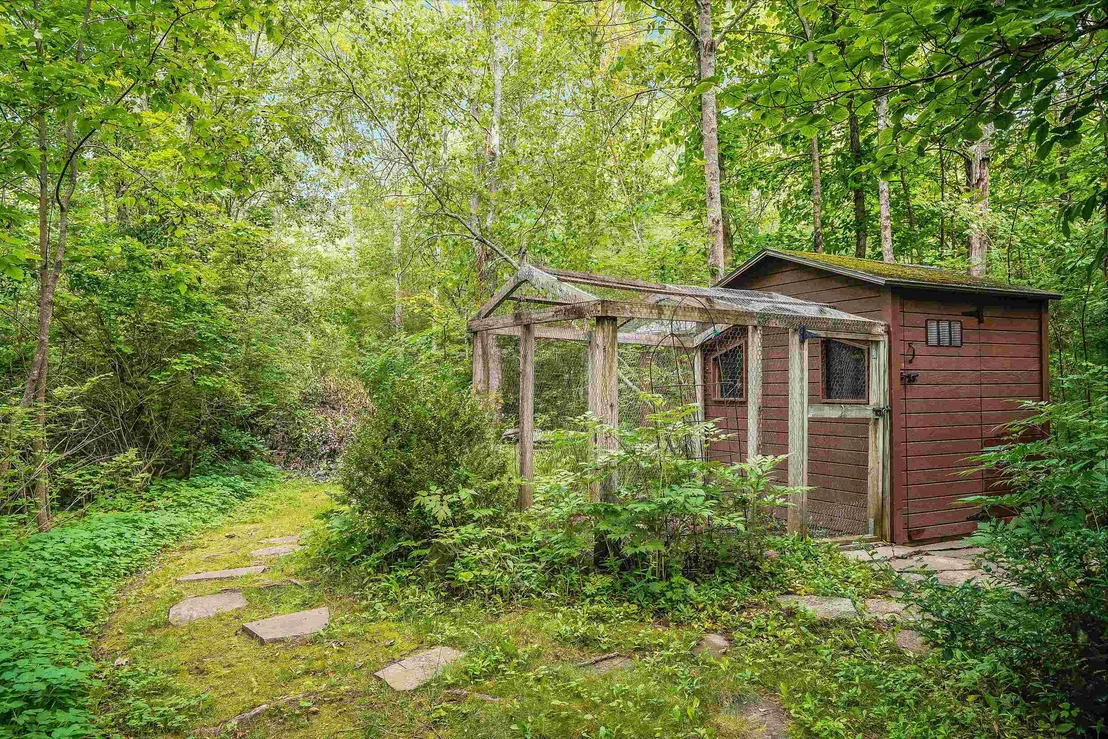 Photo of 221 Piscassic