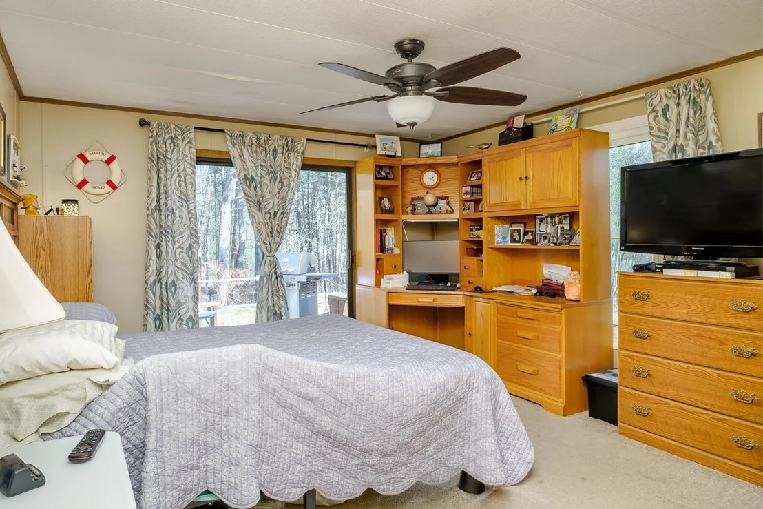 Photo of 53 Monadnock