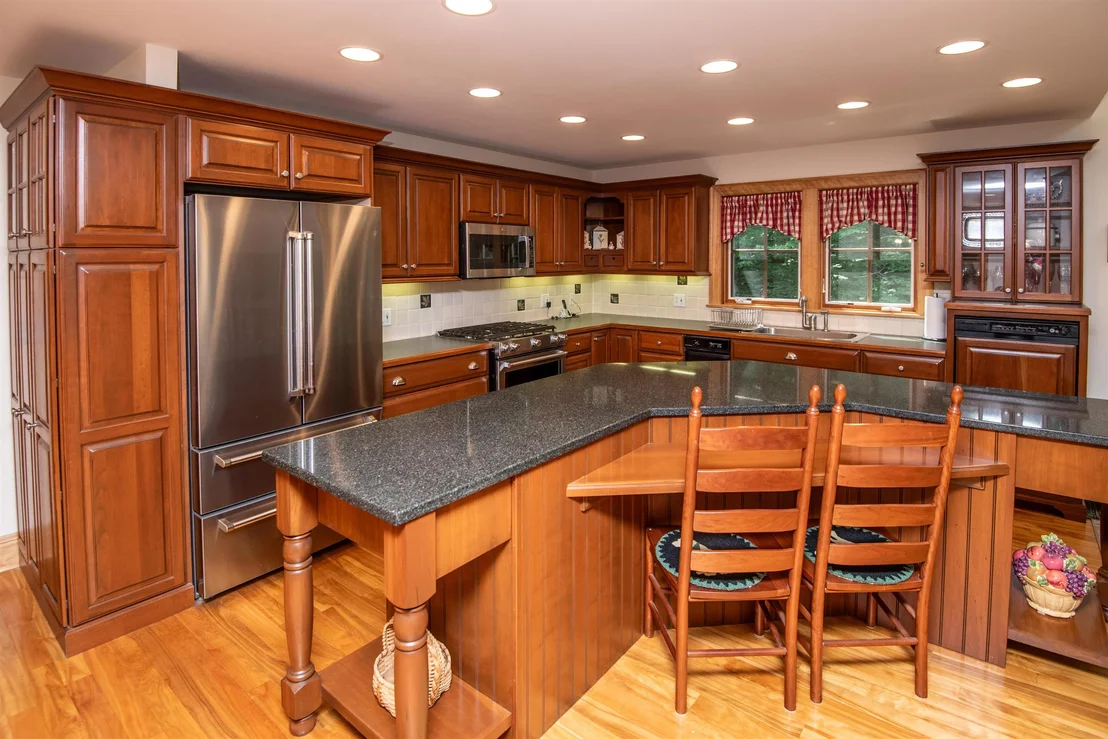 Photo of 182 Farm Ridge