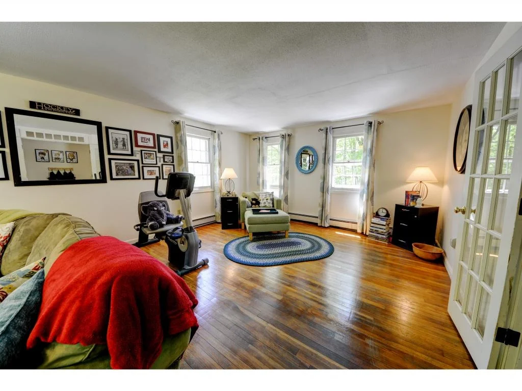Photo of 11 Bartlett
