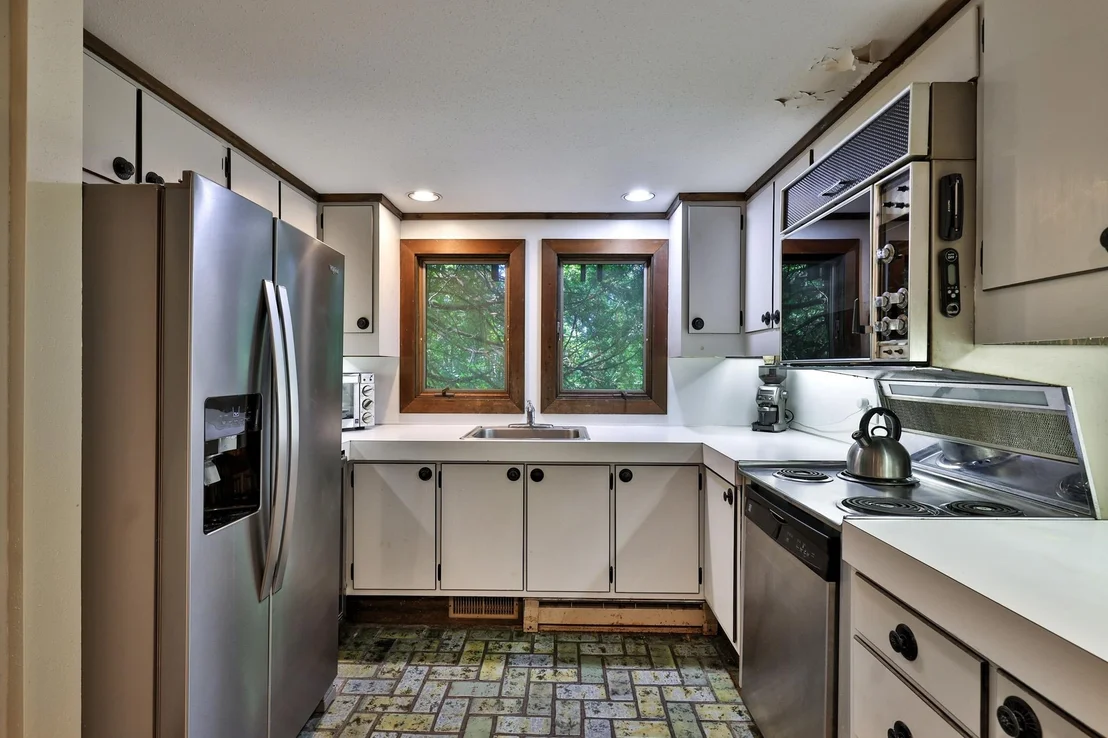 Photo of 212 Falcon Loop East