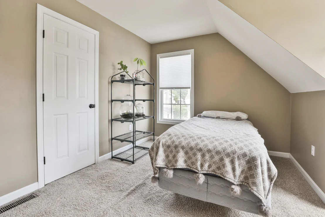 Photo of 5 Acton