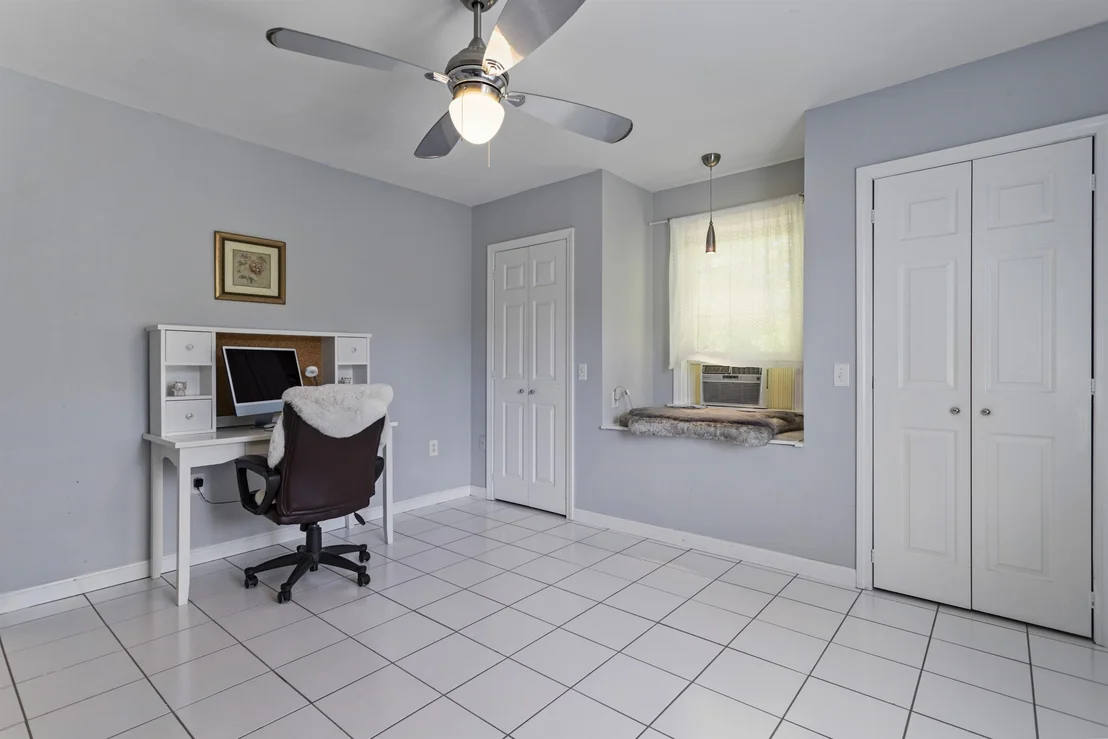 Photo of 15 Kelso