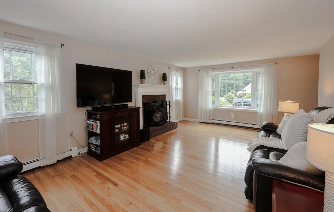 Photo of 1 Valleyview