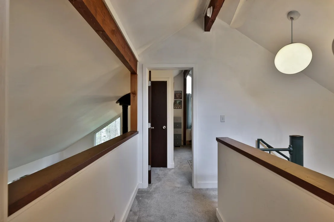 Photo of 30 Ridge