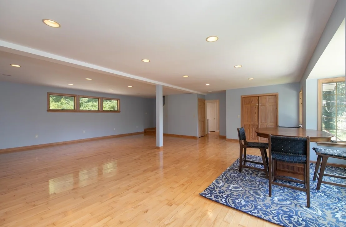 Photo of 2744 Danby Mountain