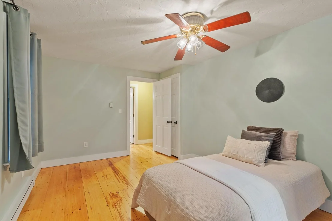 Photo of 1488 Hatfield