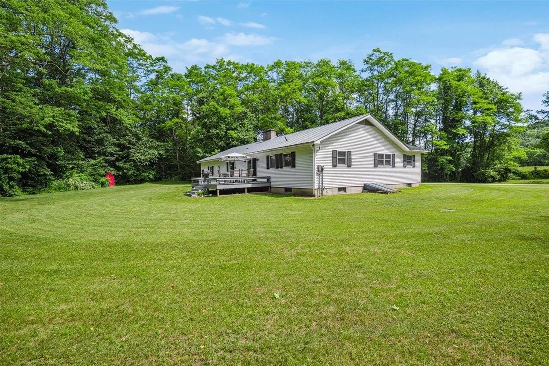Photo of 7 Grassy Brook