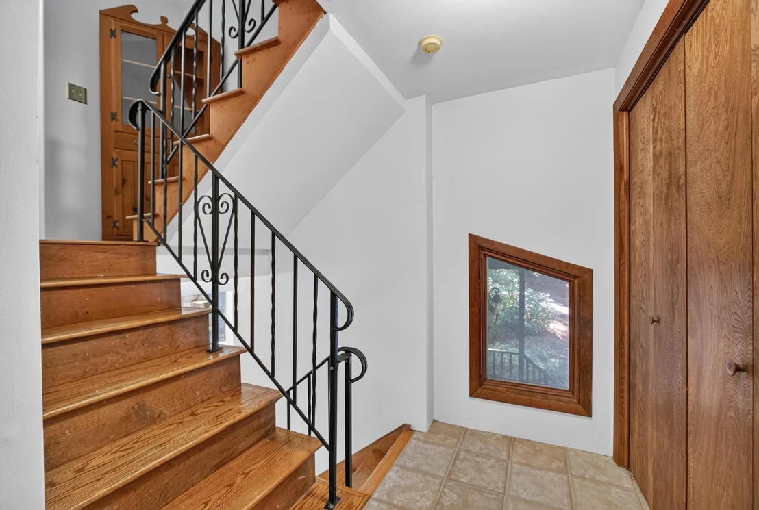 Photo of 14 Pine Knoll