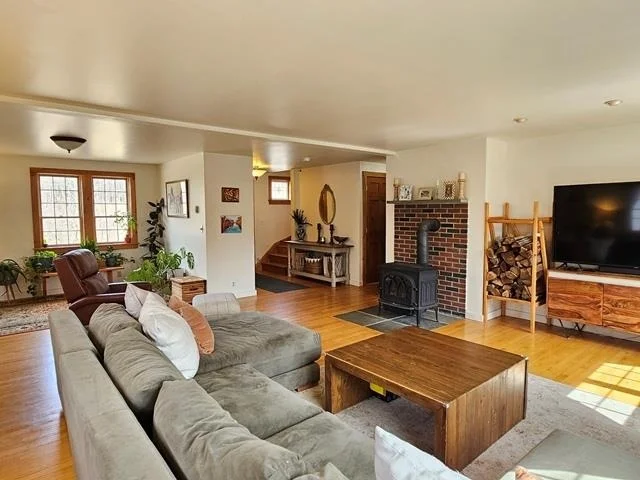 Photo of 192 Apple Hill