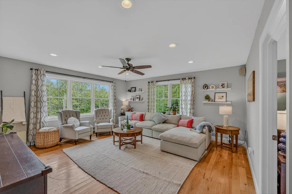Photo of 48 Meadow