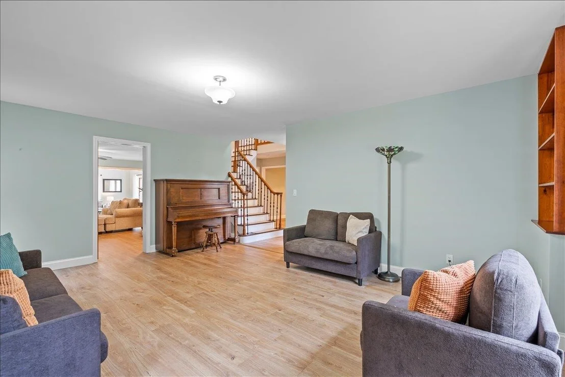 Photo of 230 Pine Meadow