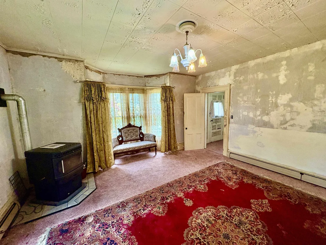 Photo of 1445 Maillett