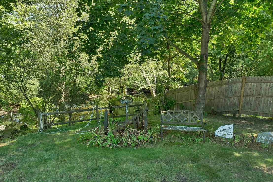 Photo of 4 Wells