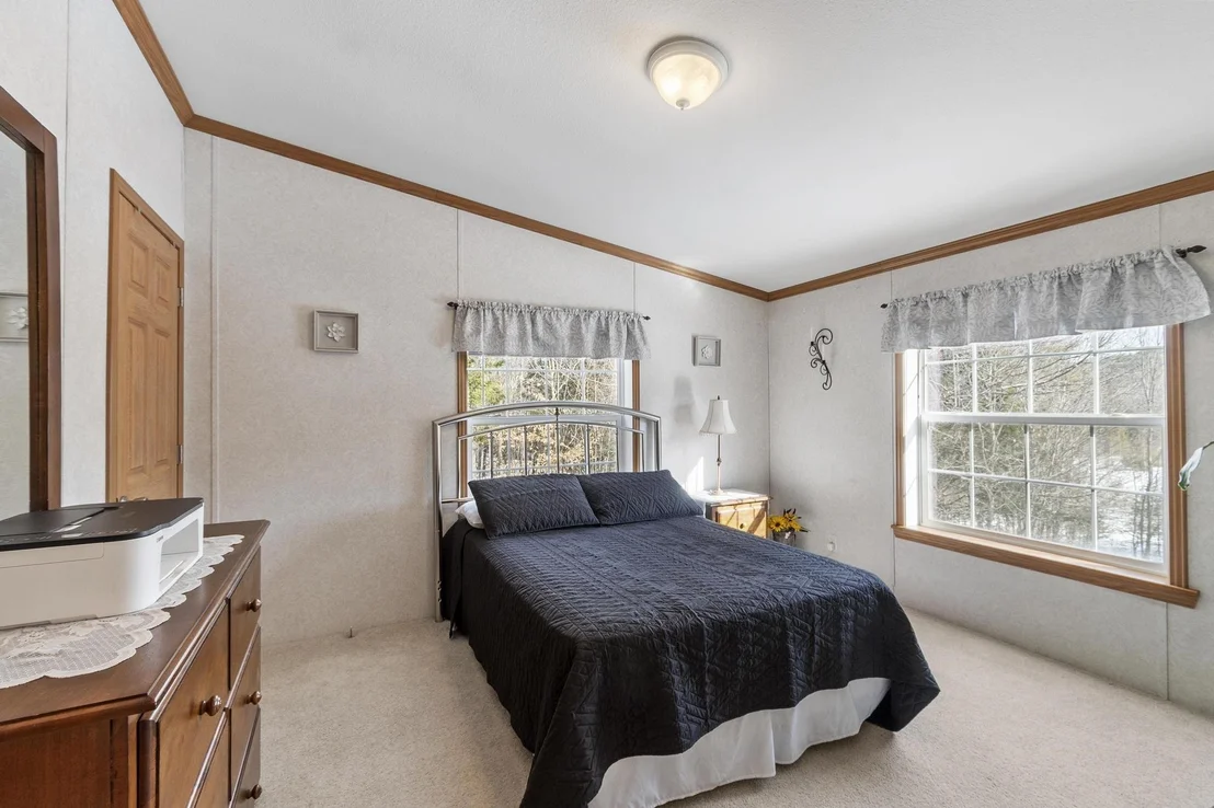 Photo of 168 Eagle Pond
