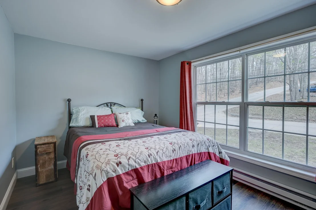 Photo of 8 Champney