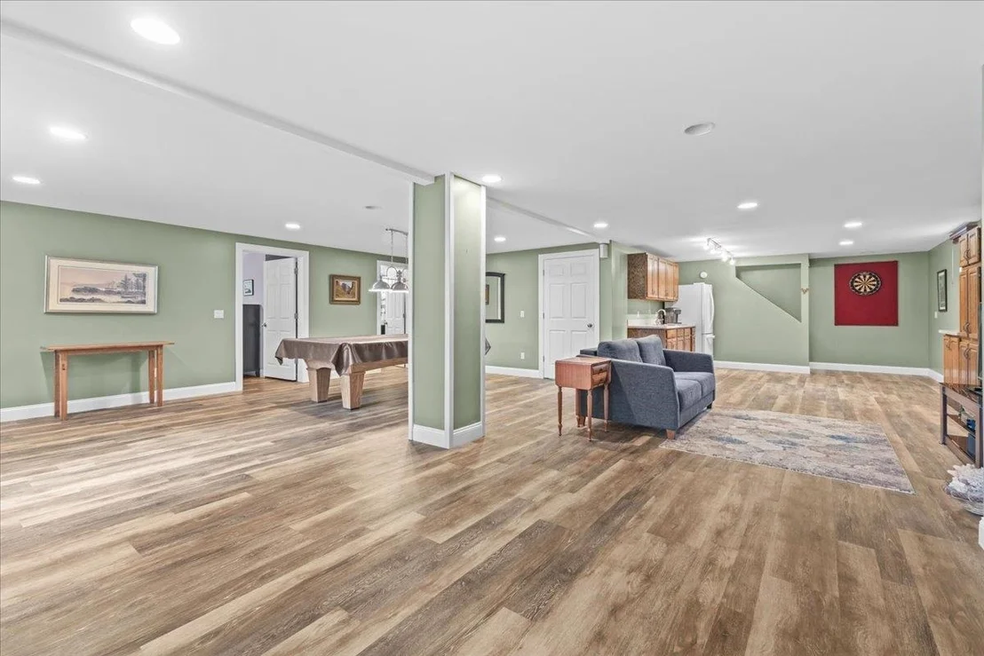Photo of 315 Whitewater