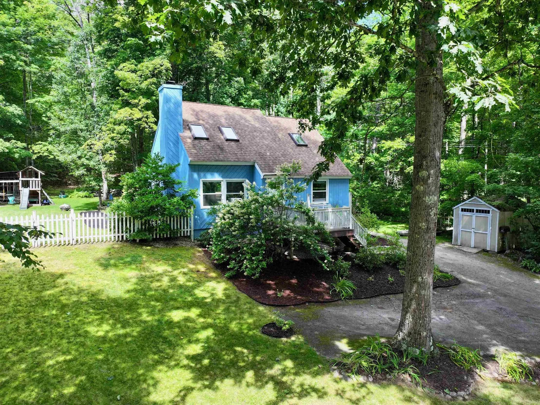 Photo of 285 Colby
