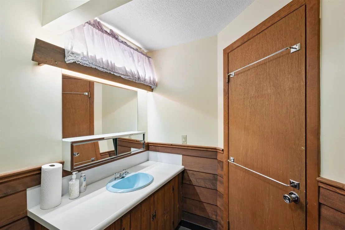 Photo of 153 Eagle Rock