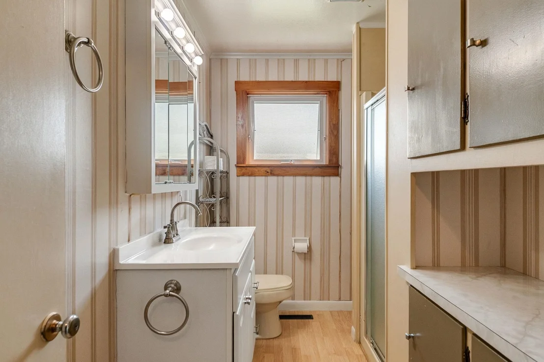 Photo of 12 Grandview
