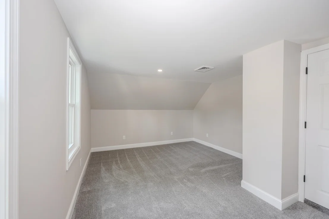 Photo of 32 Raymond