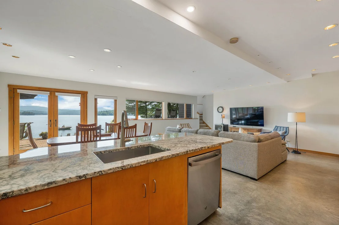 Photo of 41 Meaders Point