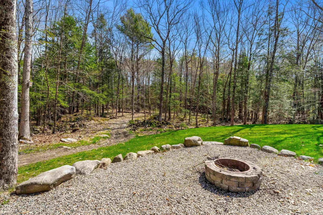 Photo of 75 Mcdaniel Shore