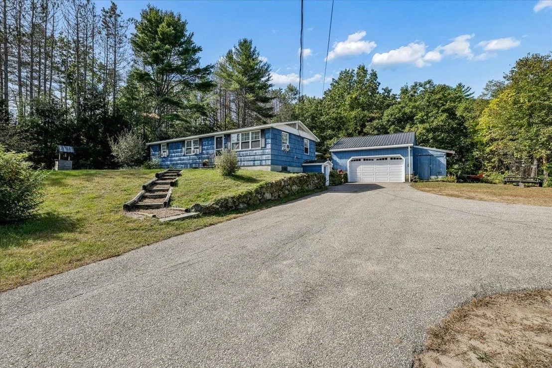 Photo of 246 Hill