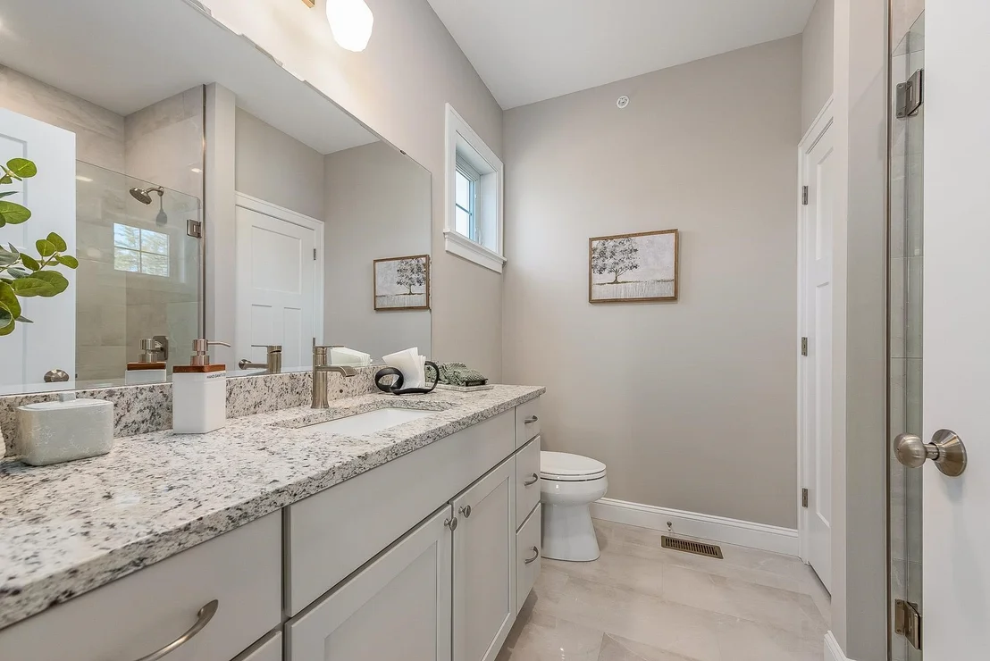Photo of Lot 105 Megan's