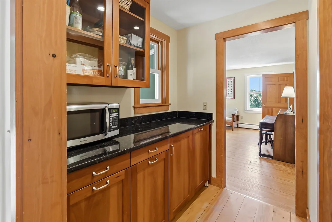 Photo of 1087 County