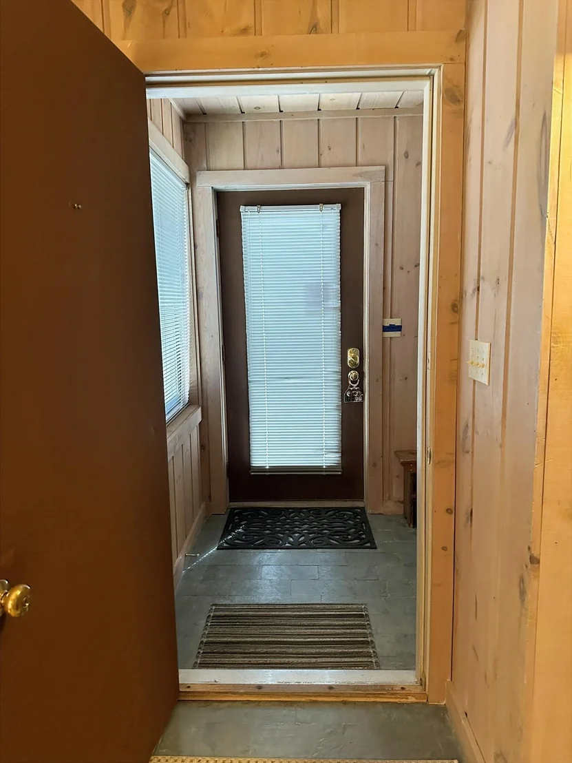 Photo of Unit 1 at 6 Easterly