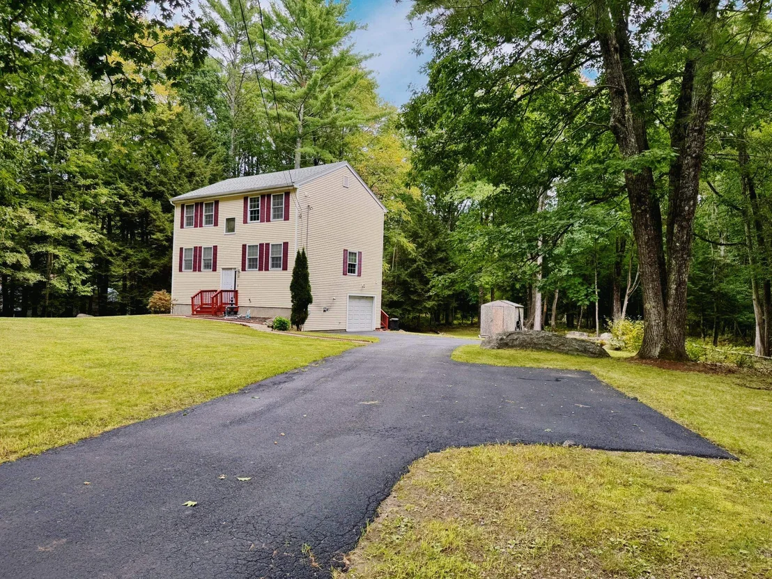 Photo of 80 Snow Pond