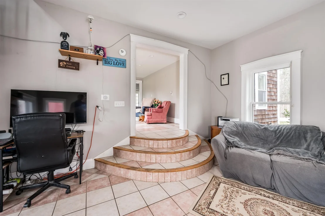 Photo of 60 Batchelder