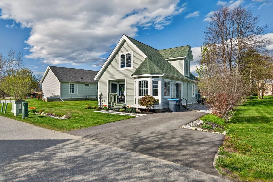 Photo of 3 Griswold