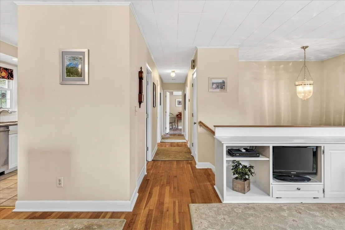 Photo of 47 Chatterton