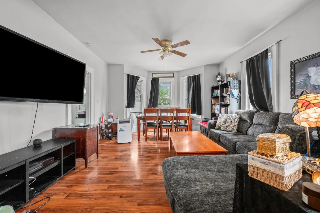 Photo of 181 Willard
