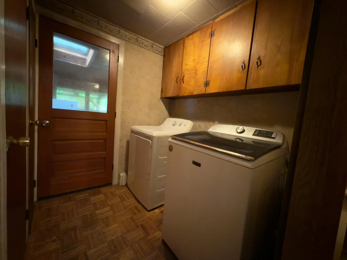 Photo of 58 Hemlock