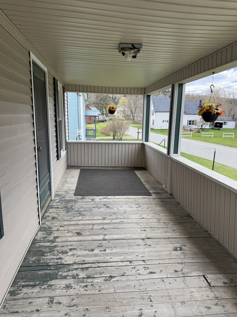 Photo of 220 Hall Stream