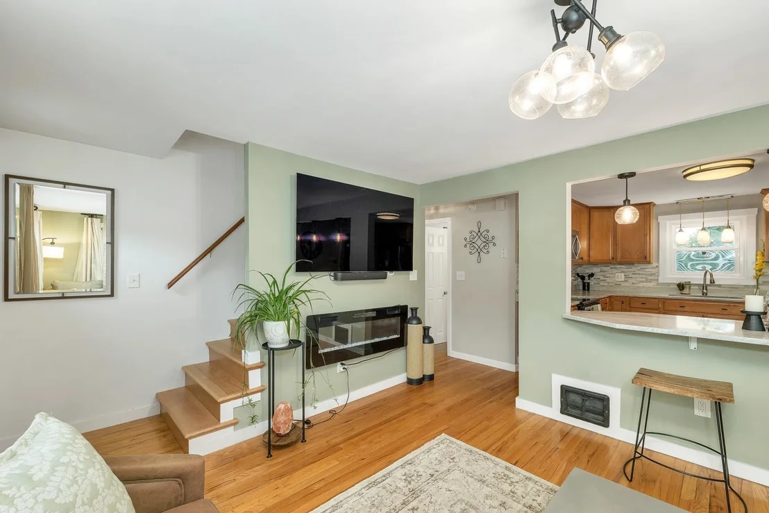 Photo of 3 Maplewood