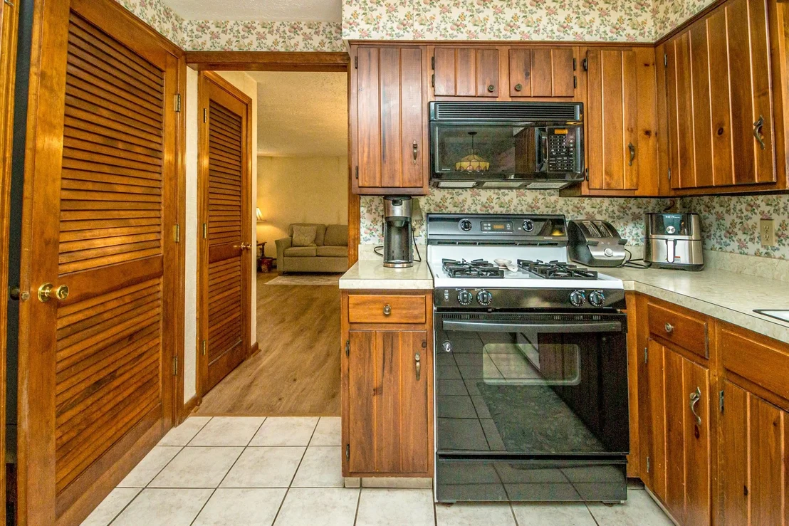 Photo of 141 Red Eagle Brook