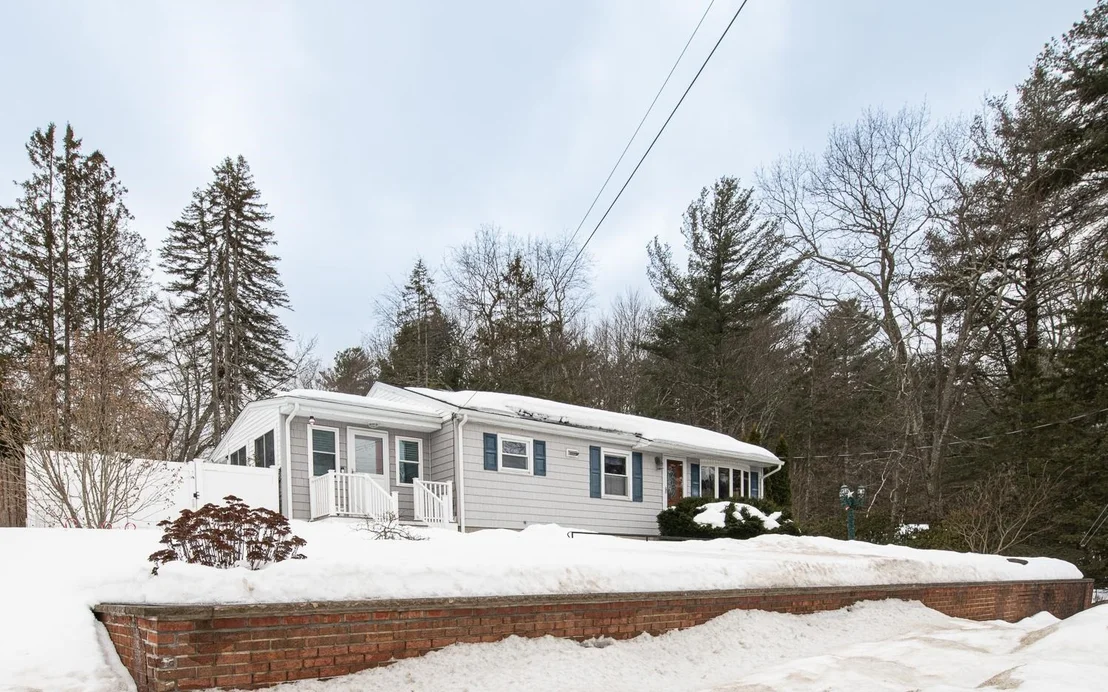 Photo of 169 Central