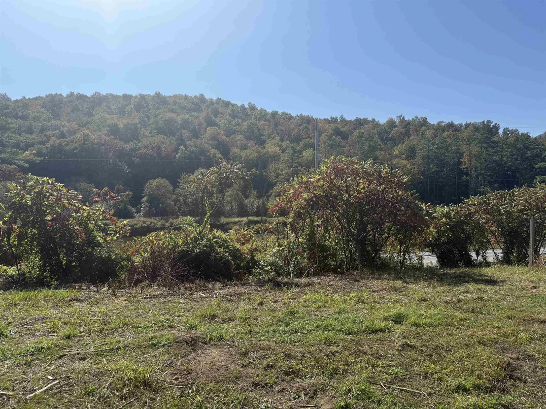 Photo of 489 Route 15