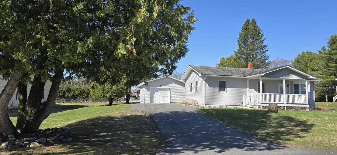 Photo of 33 Lynwood