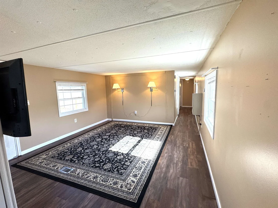 Photo of 153 Leavitt